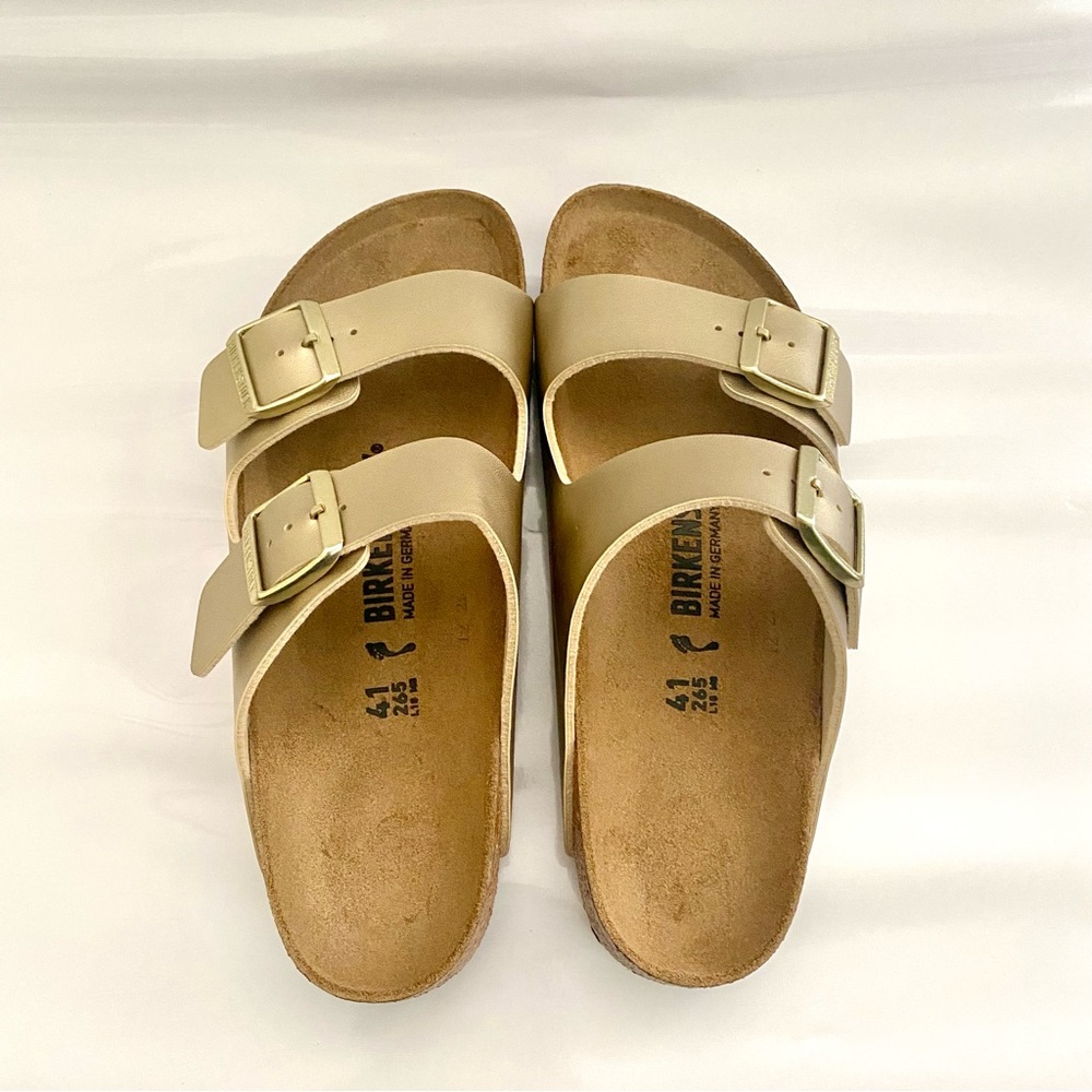 NIB Women’s Birkenstock Arizona Sandals - Picture 6 of 9